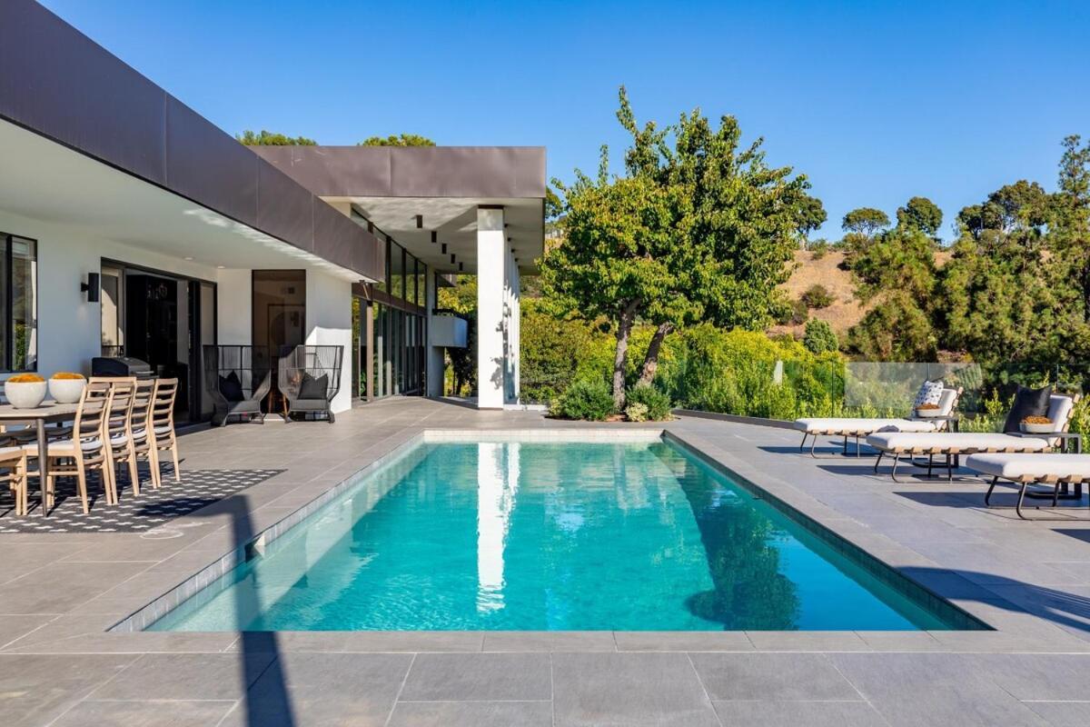 Mid Century Modern In Trousdale With Tennis Los Ángeles